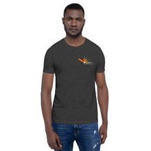 Load image into Gallery viewer, Tuwonda Bird of paradise Tee
